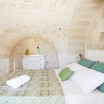 Mina * Ostuni